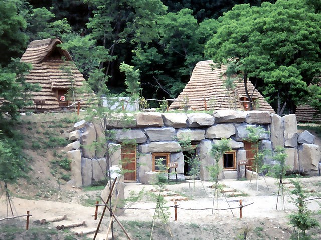 竪穴式住居と横穴式住居