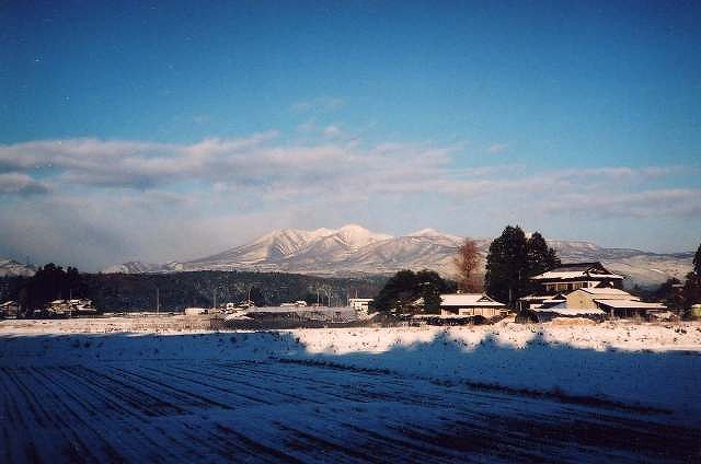 雪化粧した高原山